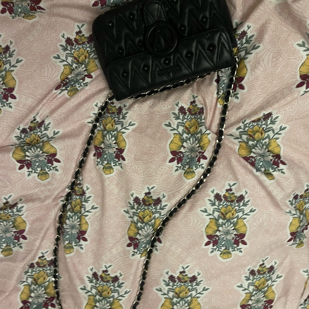 Valentino Black Rockstud Quilted Women's Bag - Picture 3 of 4
